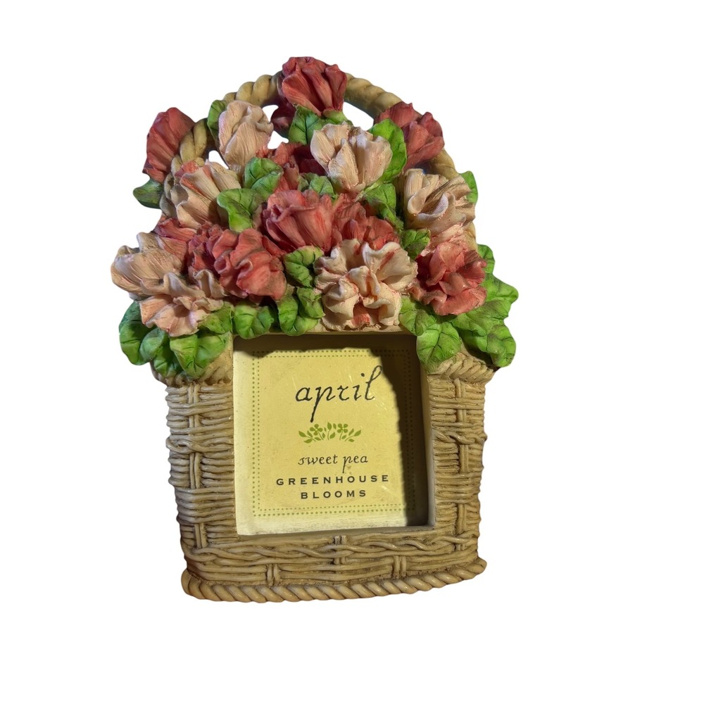 Russ Berrie April Sweet Pea Greenhouse Blooms Floral Basket Picture Frame 21204